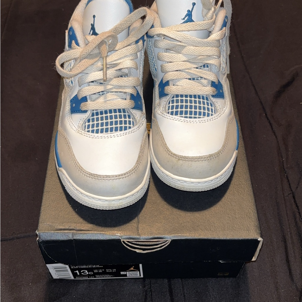 Jordan 4